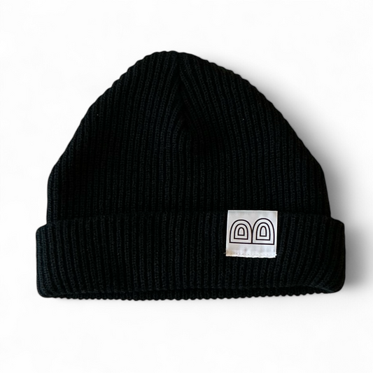 BWL "B"LOGO Beanie-Black